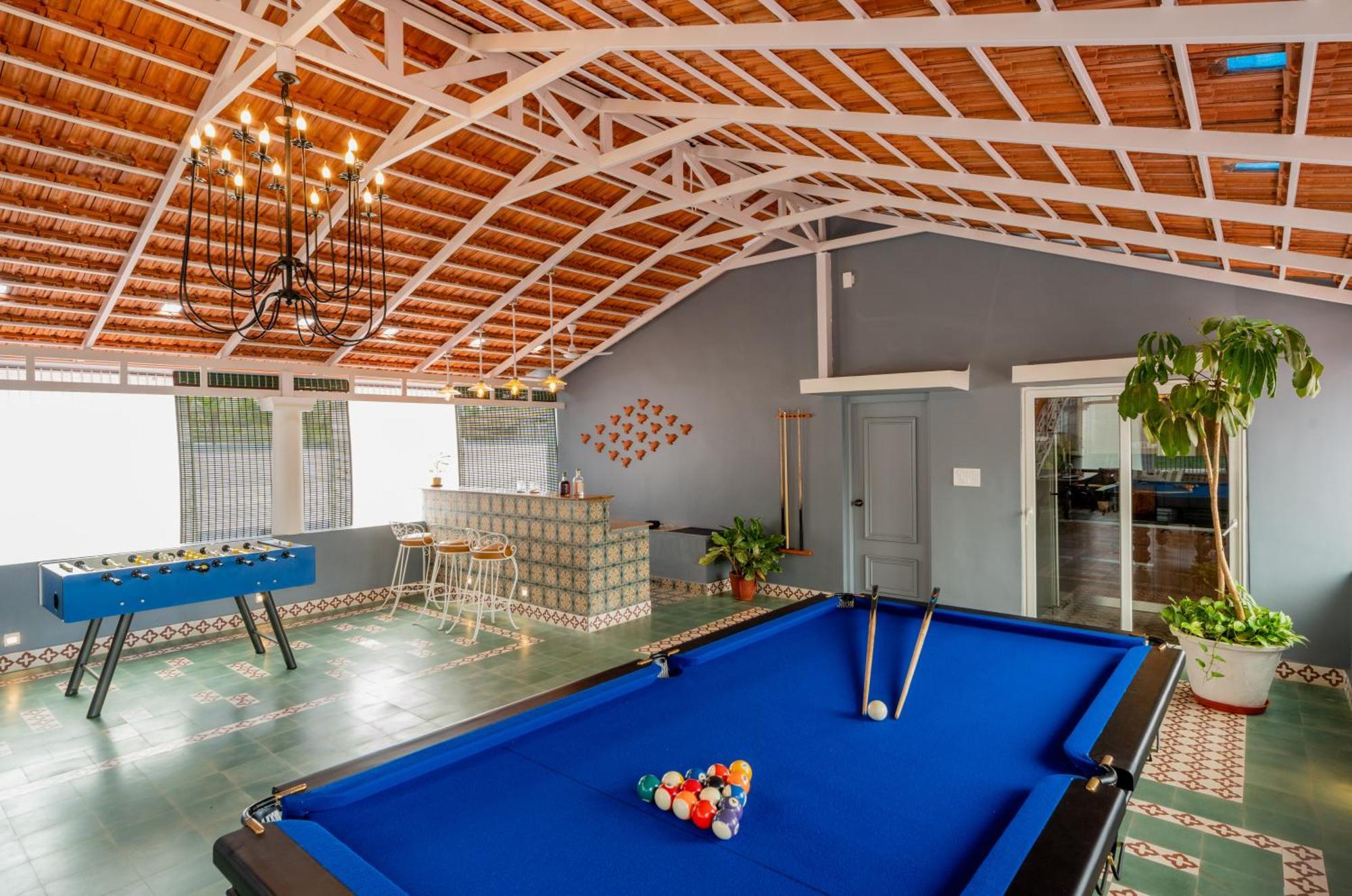 Elivaas 5 Bhk With Pvt Pool, Entertainment Room & Glass House - Bludoor Marmagao Eksteriør bilde